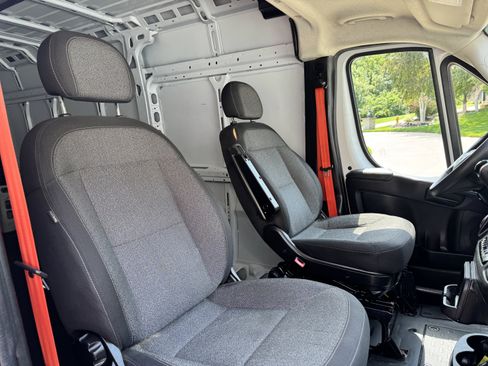 Used 2023 RAM ProMaster 3500 w/ Driver Convenience Group FWD image 15