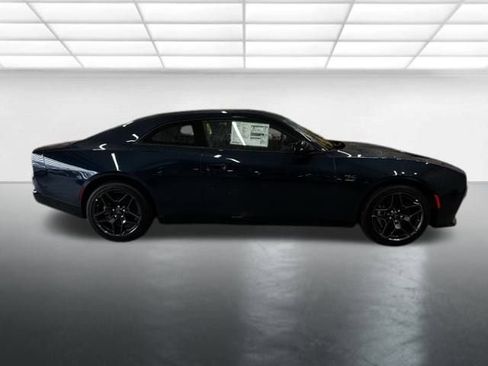 New 2024 Dodge Charger R/T w/ Plus Group image 8