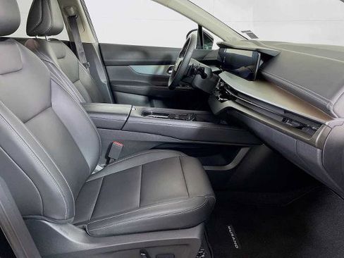 Certified 2025 Nissan Murano SL image 26