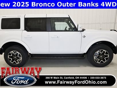 New 2025 Ford Bronco Outer Banks
