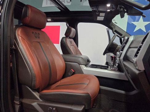 Used 2018 Ford F250 King Ranch w/ King Ranch Ultimate Package image 73