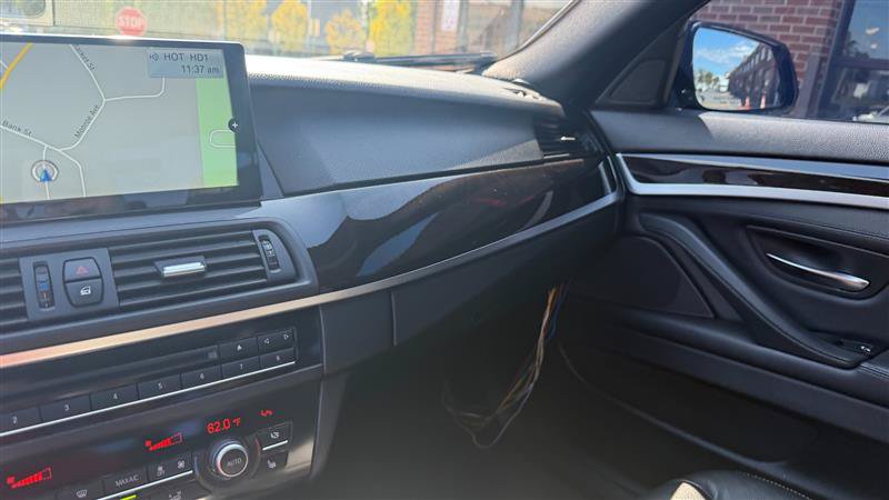 Used 2014 BMW 535i xDrive w/ M Sport Package AWD/4WD image 38