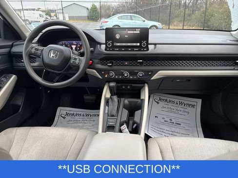 Certified 2024 Honda Accord EX image 11