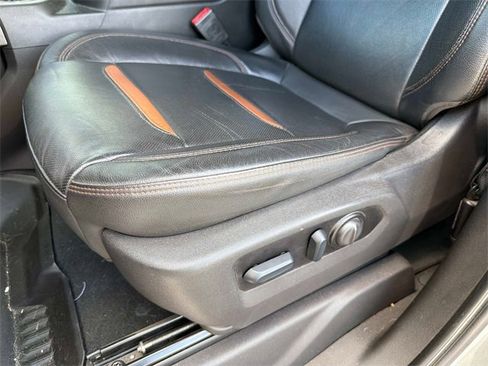 Used 2022 GMC Sierra 1500 AT4 w/ AT4 Premium Package image 18