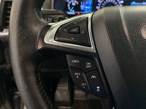 Used 2022 Ford Edge SEL w/ Convenience Package image 16