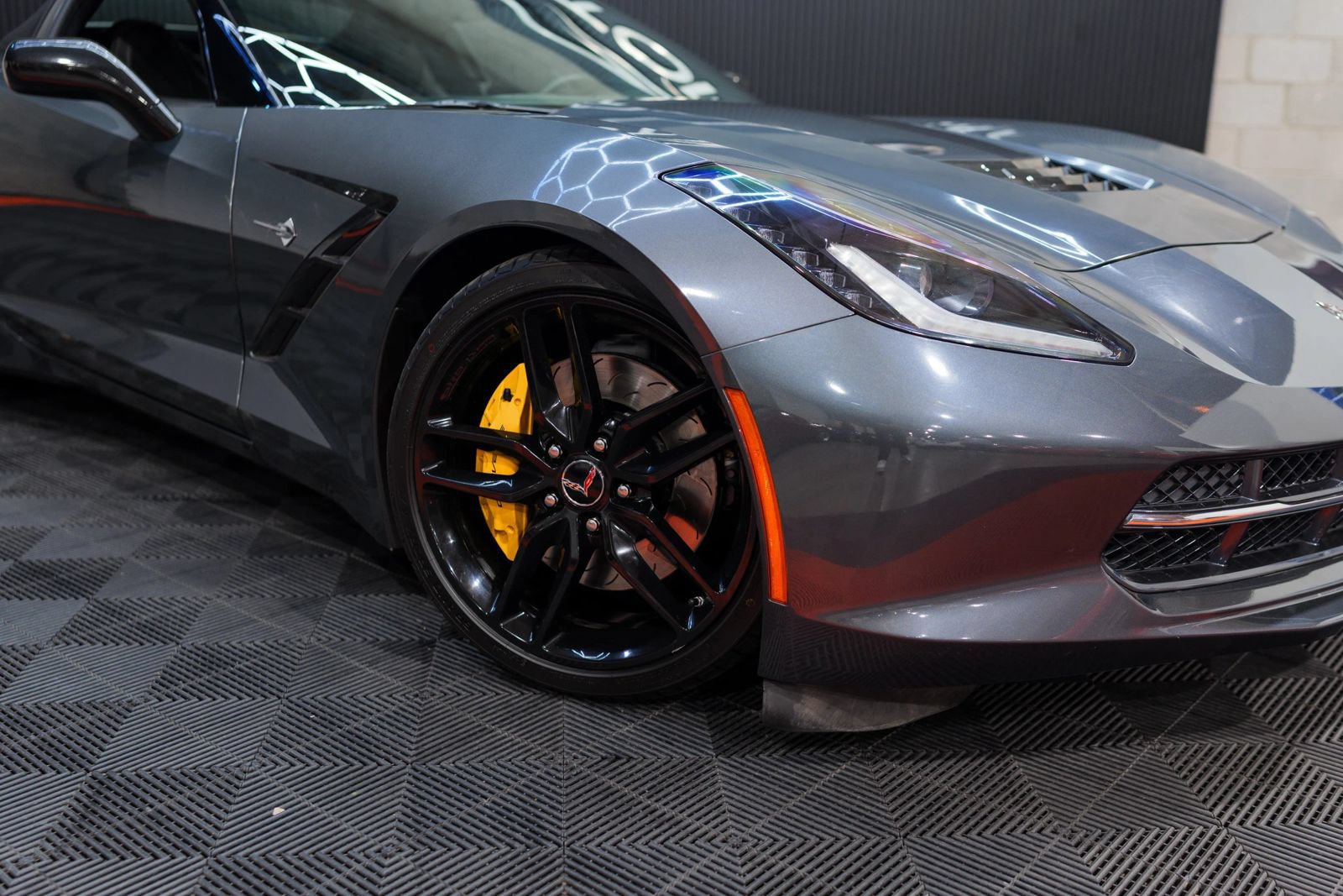 Used 2014 Chevrolet Corvette Stingray Convertible w/ 3LT Preferred Equipment Group RWD image 8