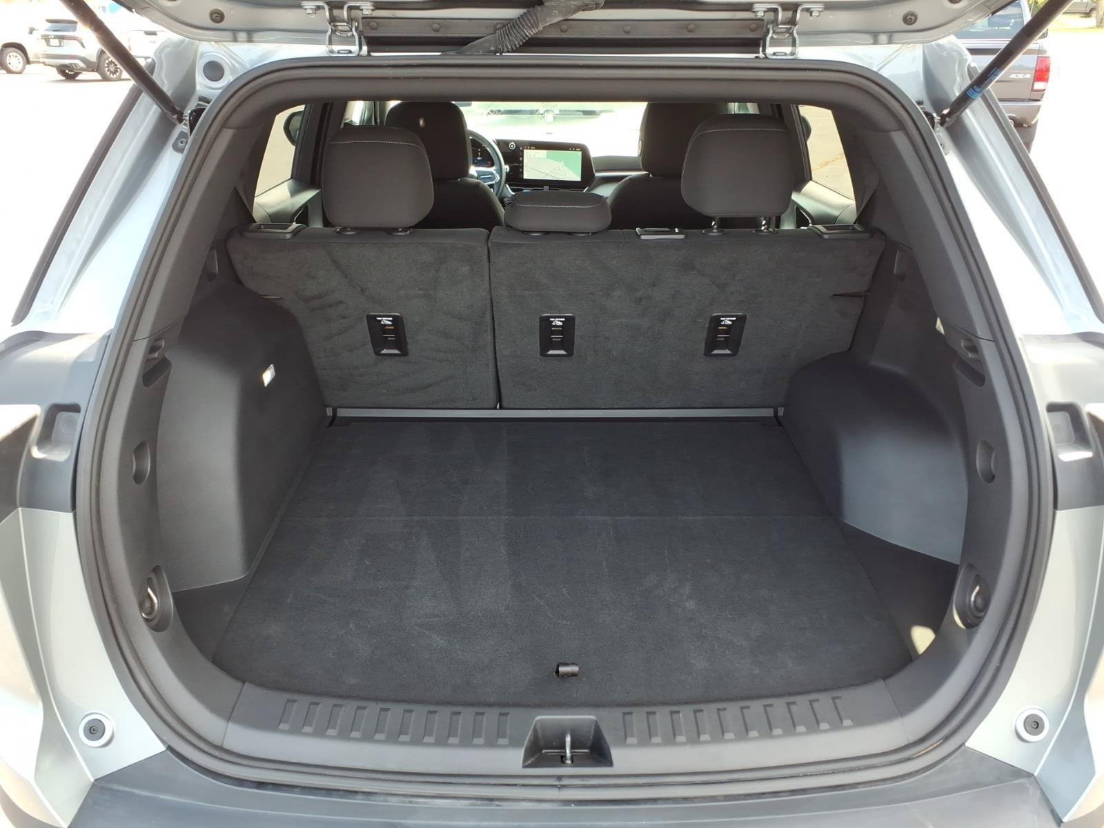 Used 2026 Chevrolet Equinox LT AWD/4WD image 20