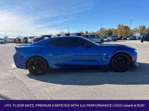 Used 2018 Chevrolet Camaro SS image 8