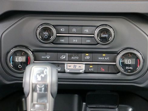 New 2026 Ford Bronco Outer Banks AWD/4WD image 27