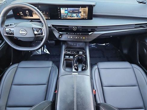 Used 2025 Nissan Murano SV AWD/4WD image 17