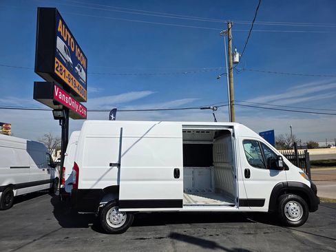 Used 2023 RAM ProMaster 3500 image 5