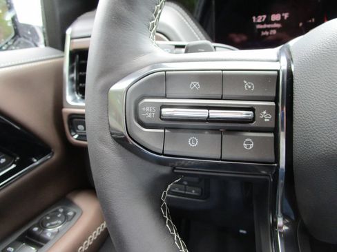 New 2026 GMC Yukon Denali Ultimate AWD/4WD image 46