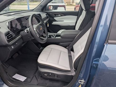 New 2026 Chevrolet Traverse High Country w/ LPO, Floor Liner Package image 13