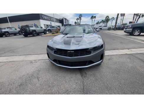 Used 2021 Chevrolet Camaro LT w/ Technology Package image 3