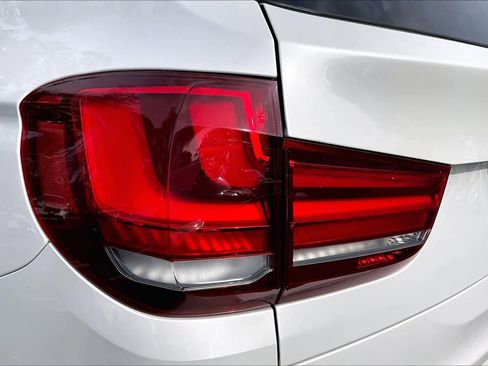 Used 2018 BMW X5 xDrive40e image 28