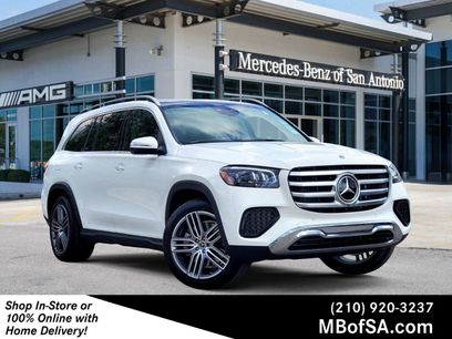New 2025 Mercedes-Benz GLS 450 4MATIC