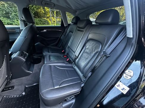 Used 2015 Audi Q5 2.0T Premium AWD/4WD image 27
