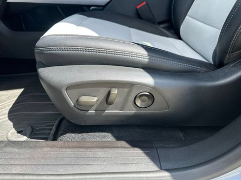 Used 2024 Chevrolet Equinox EV LT w/ LPO, All-Weather Mat Package AWD/4WD image 12