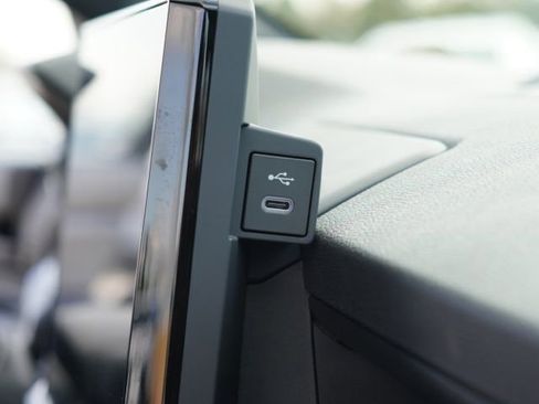 Used 2025 Toyota 4Runner TRD Off-Road Premium image 31