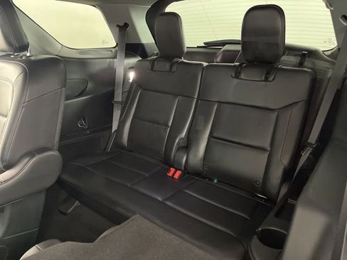 Used 2021 Ford Explorer XLT w/ Equipment Group 202A image 44