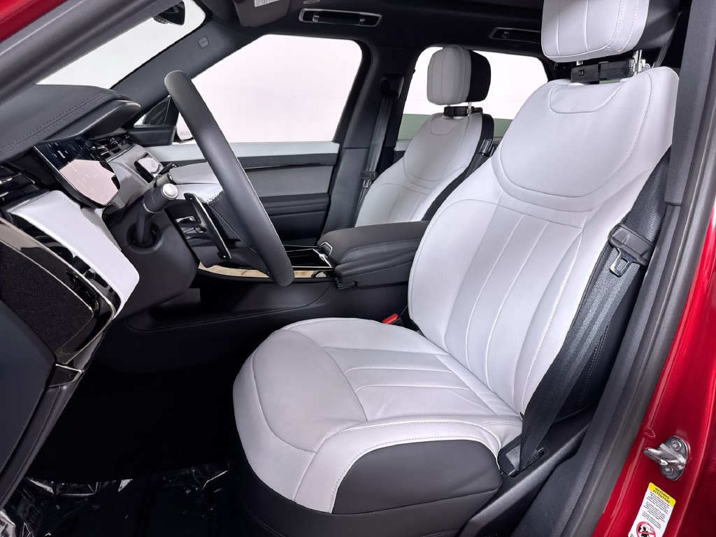 New 2026 Land Rover Range Rover Sport Dynamic SE AWD/4WD image 11