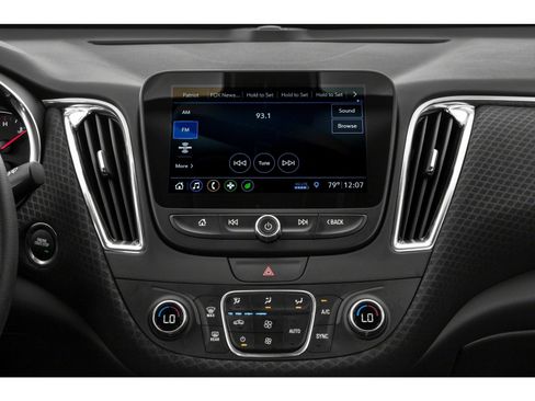 Used 2019 Chevrolet Malibu Hybrid w/ Leather Package FWD image 10