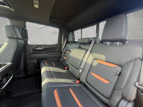 Used 2025 GMC Sierra 1500 AT4 w/ AT4 Premium Package AWD/4WD image 22