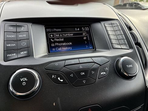 Used 2016 Ford Edge SE FWD image 21