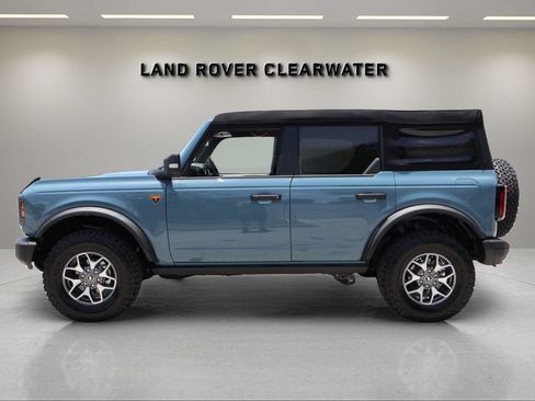 Used 2023 Ford Bronco Badlands AWD/4WD image 2