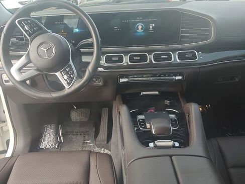 Used 2020 Mercedes-Benz GLS 450 4MATIC image 9