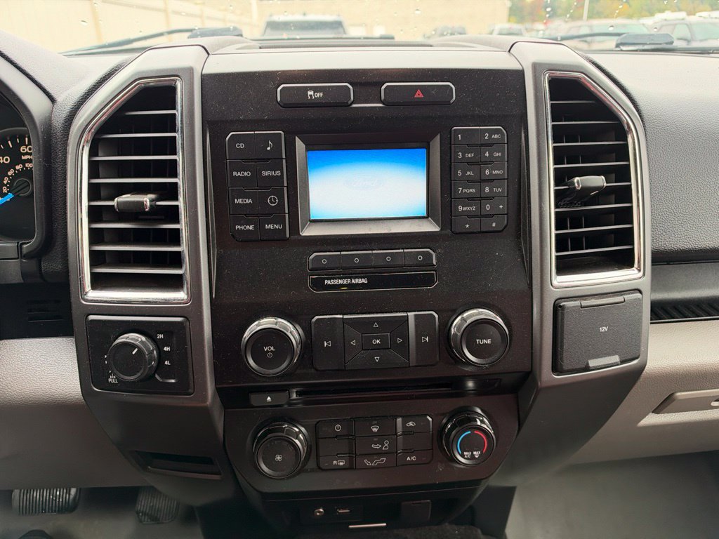 Used 2015 Ford F150 XLT w/ Equipment Group 301A Mid AWD/4WD image 7