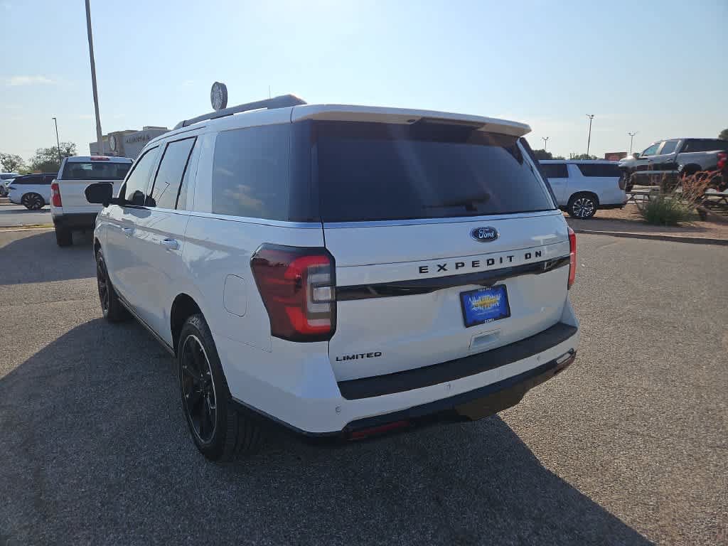 Used 2023 Ford Expedition Limited RWD image 6