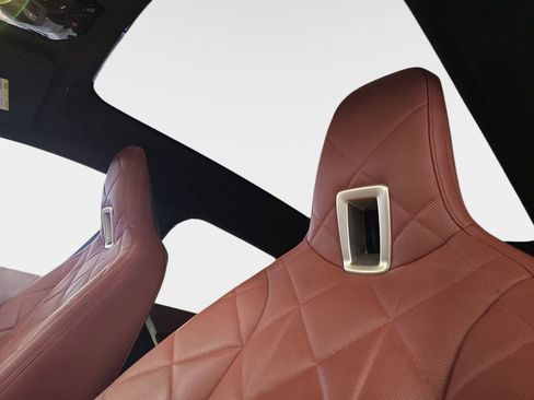 Used 2023 BMW iX xDrive50 w/ Premium Package image 29