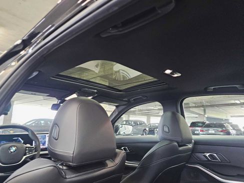 New 2025 BMW 330i xDrive Sedan w/ Convenience Package image 26