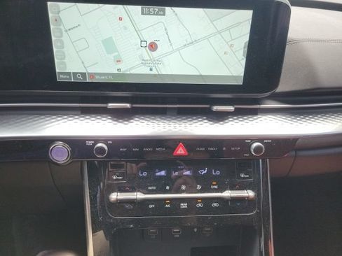 Used 2024 Kia Carnival SX Prestige FWD image 10