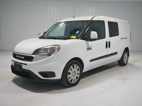 Used 2019 RAM ProMaster City Tradesman SLT image 1