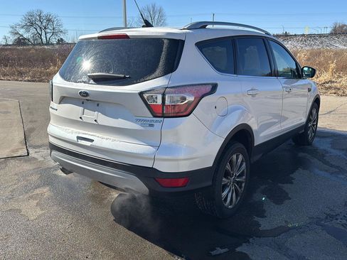 Used 2018 Ford Escape Titanium image 6