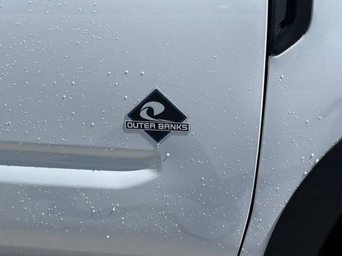 Used 2022 Ford Bronco Sport Outer Banks w/ Tech Package image 8