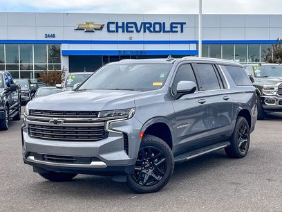 Used 2021 Chevrolet Suburban LT w/ Max Trailering Package