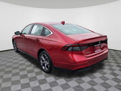 Certified 2023 Honda Accord EX image 3