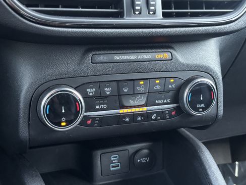 Used 2023 Ford Escape ST-Line AWD/4WD image 20