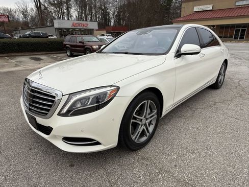 Used 2016 Mercedes-Benz S 550 4MATIC Sedan image 3