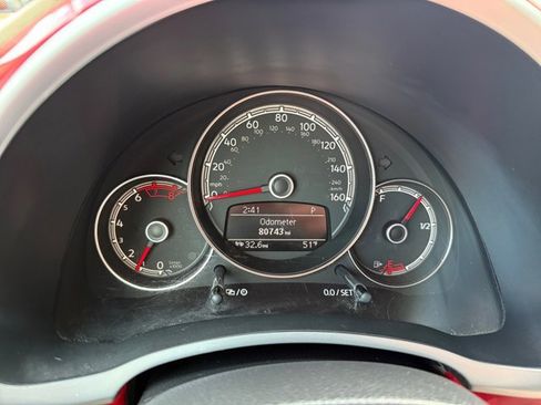 Used 2017 Volkswagen Beetle 1.8T SE image 16