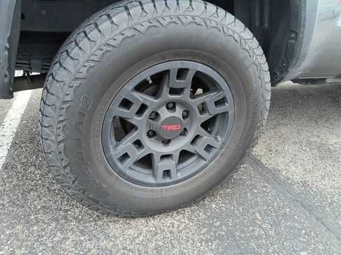 Used 2021 Toyota Tacoma SR image 4