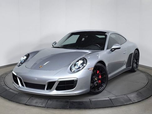 Used 2019 Porsche 911 Carrera GTS RWD image 1