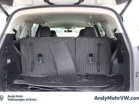 Used 2019 Subaru Ascent Limited w/ Popular Package #2A AWD/4WD image 12