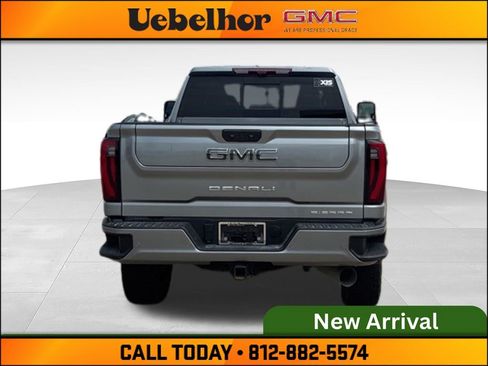 Used 2024 GMC Sierra 2500 Denali Ultimate w/ Max Trailering Package AWD/4WD image 5