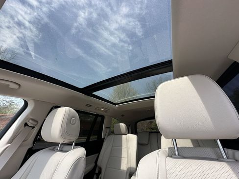 New 2026 Mercedes-Benz GLS 450 4MATIC image 35
