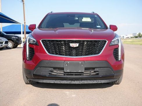 Used 2019 Cadillac XT4 Sport w/ Cold Weather Package FWD image 7