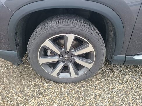Used 2024 Honda Pilot Elite image 10